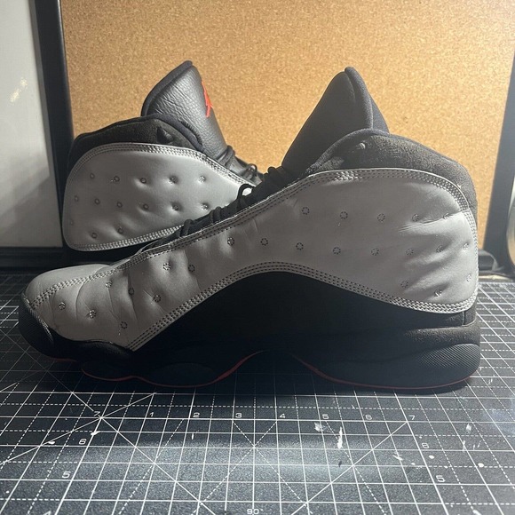Size 12 - Air Jordan 13 Retro 'Reflective Silver' 696298-023 - Picture 7 of 14